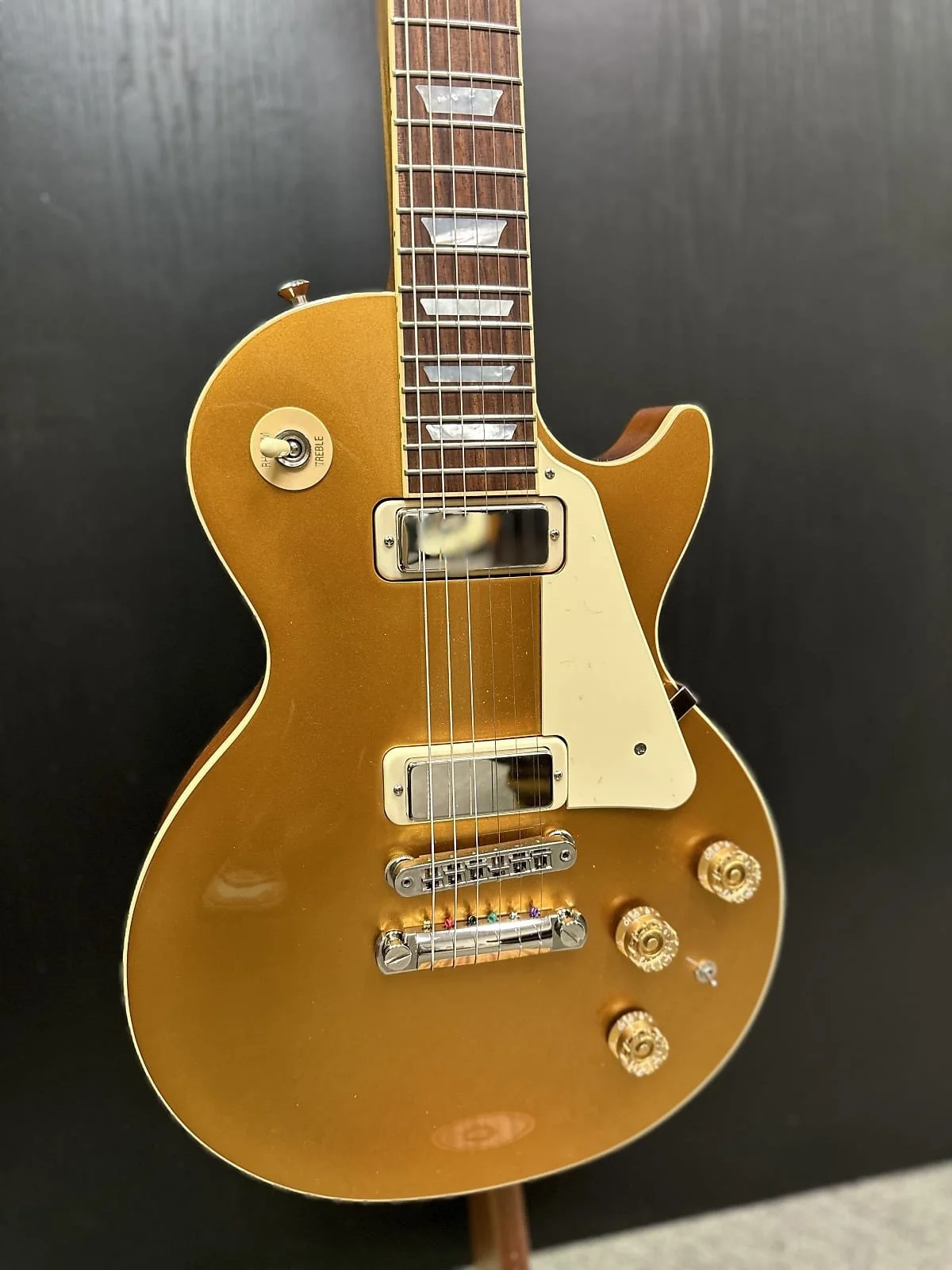 Gibson SG Deluxe 1970-1974 - Cherry — Dwarf Planet Guitars